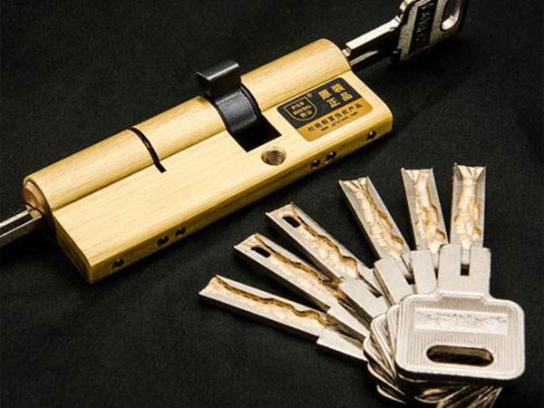 金湖24小时上门开锁公司