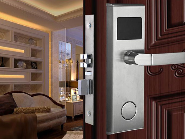 金湖24小时上门开锁公司